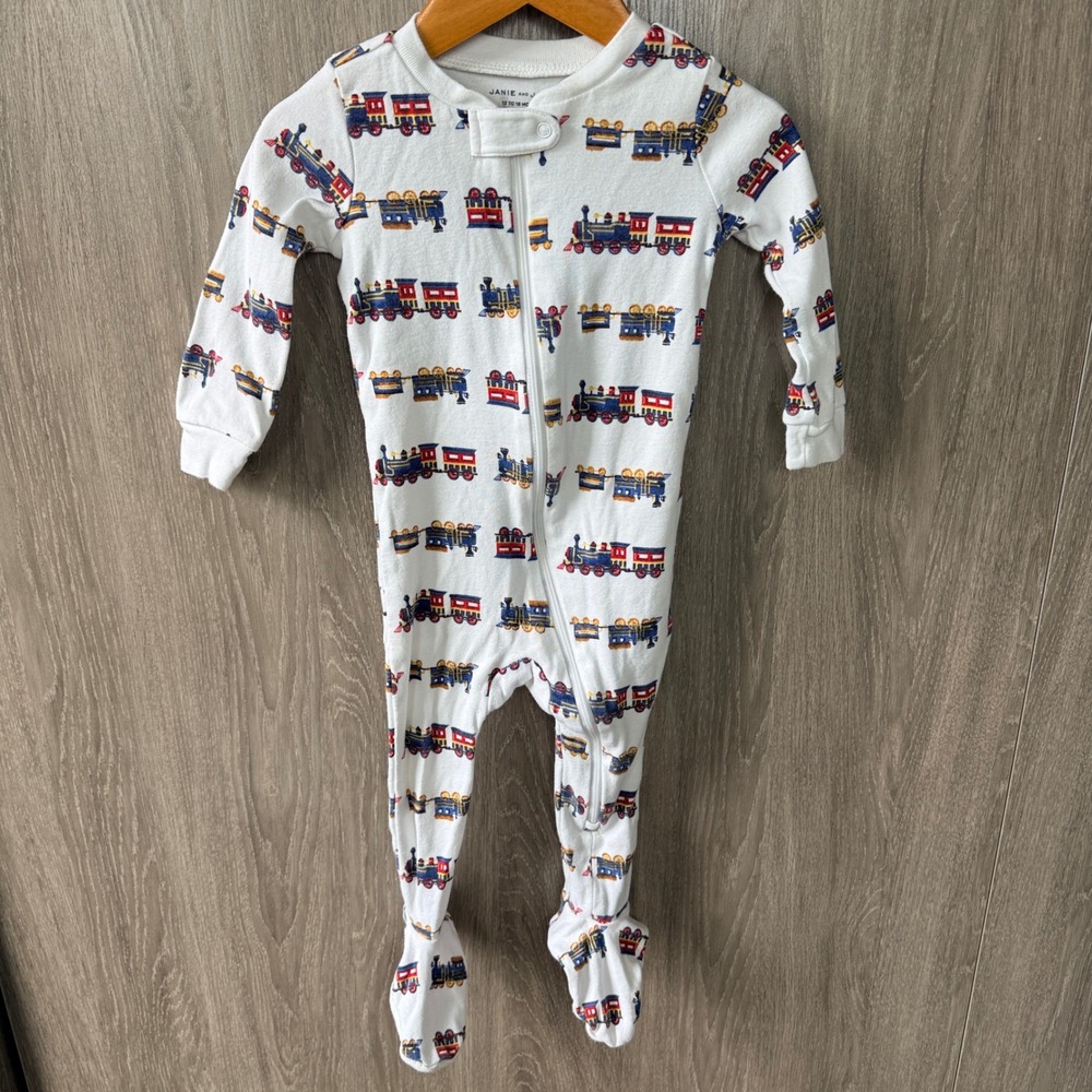 Janie and Jack Footie Pajamas Boys 12-18M White‎ Train Print Snug Fit Cotton PJs